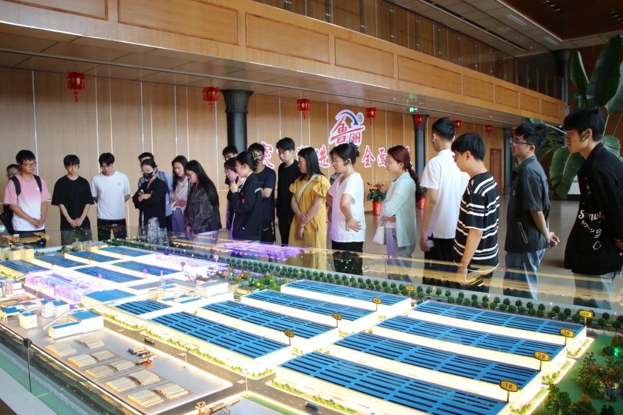东升国际下载注册www2024年第二批春季校招大学生参观交流活动圆满举行